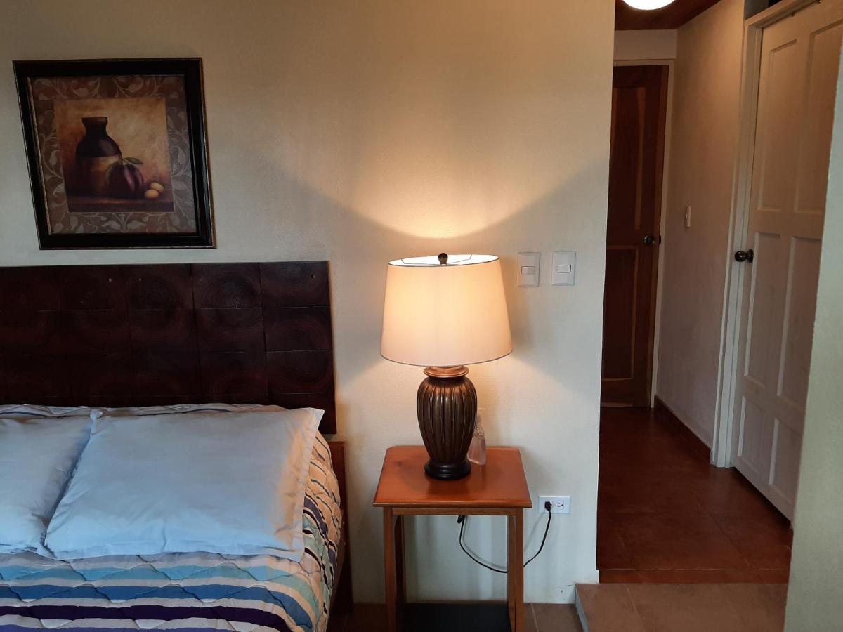 Marita'S Bed And Breakfast Nuevo Arenal Exterior foto